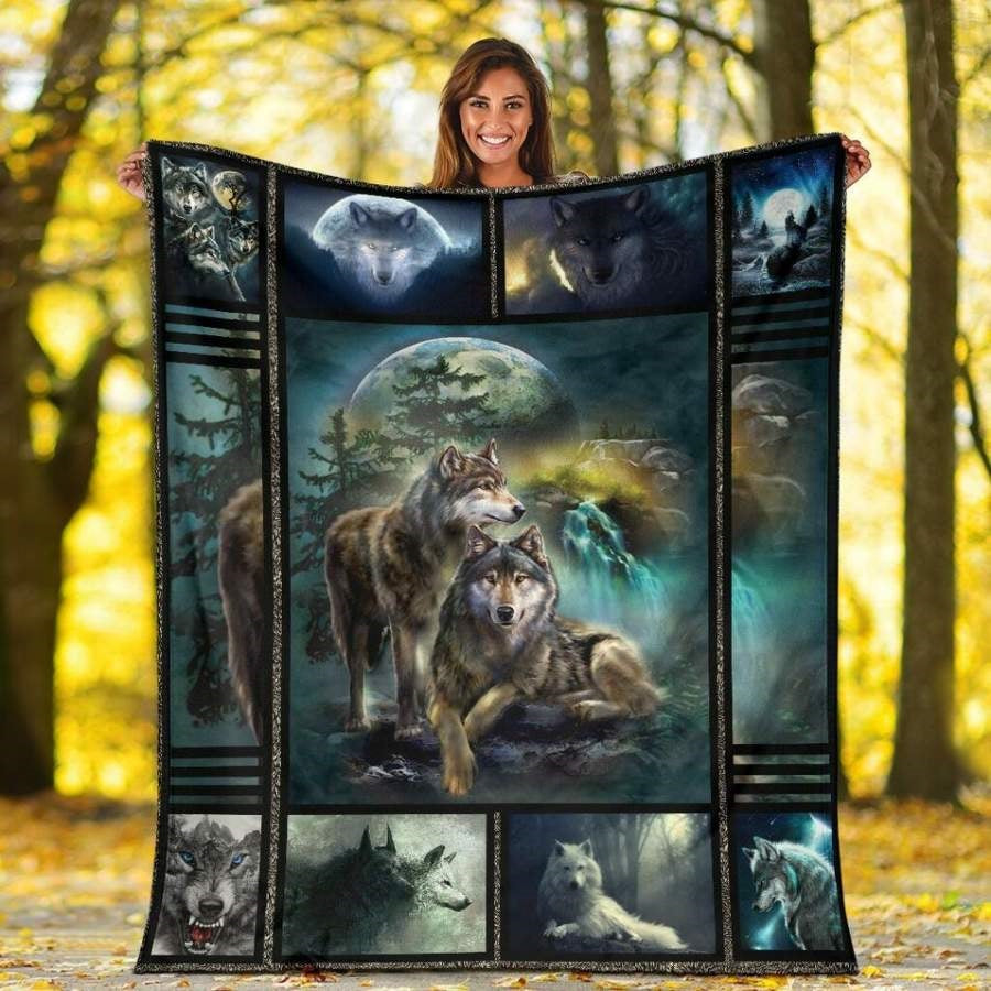 Blisscorners Wolf Hunting Blanket