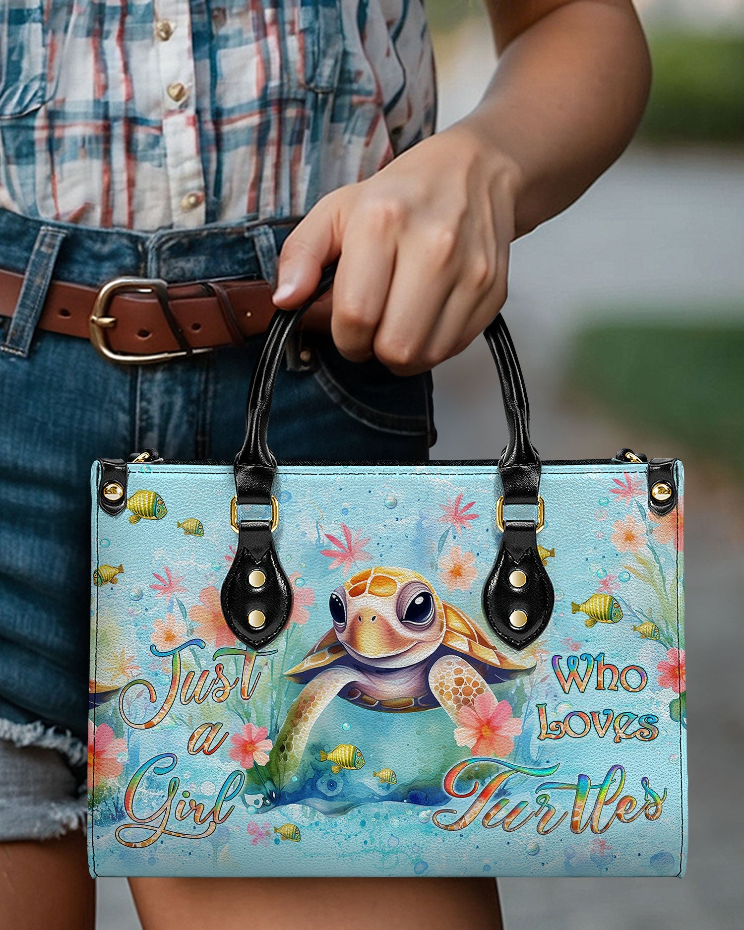 BLISSCORNERS JUST A GIRL WHO LOVES TURTLES LEATHER HANDBAG