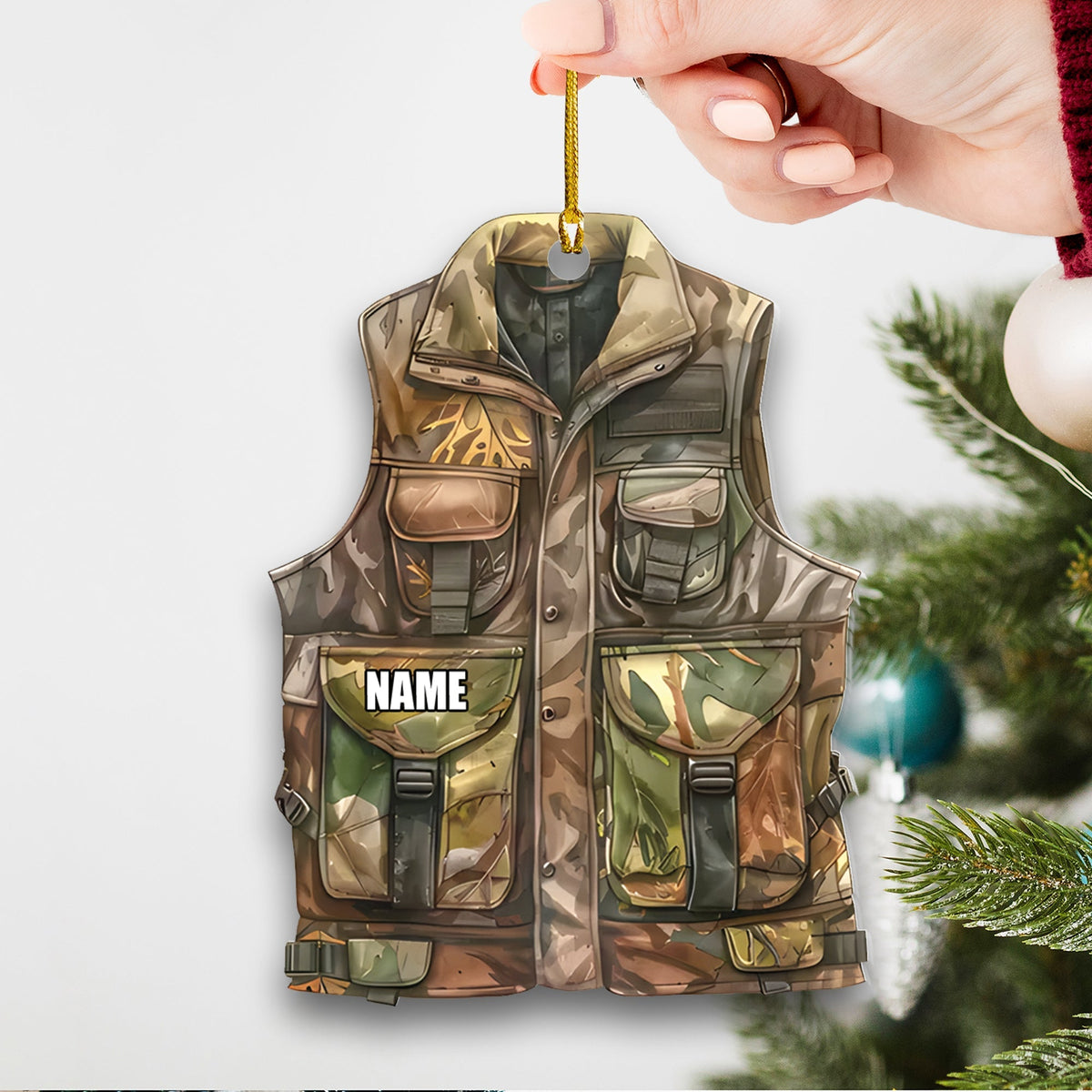 Blisscorners Personalized Camo Hunting Vest Ornament Custom Name Christmas Tree Decoration Gift for Hunters LM0110