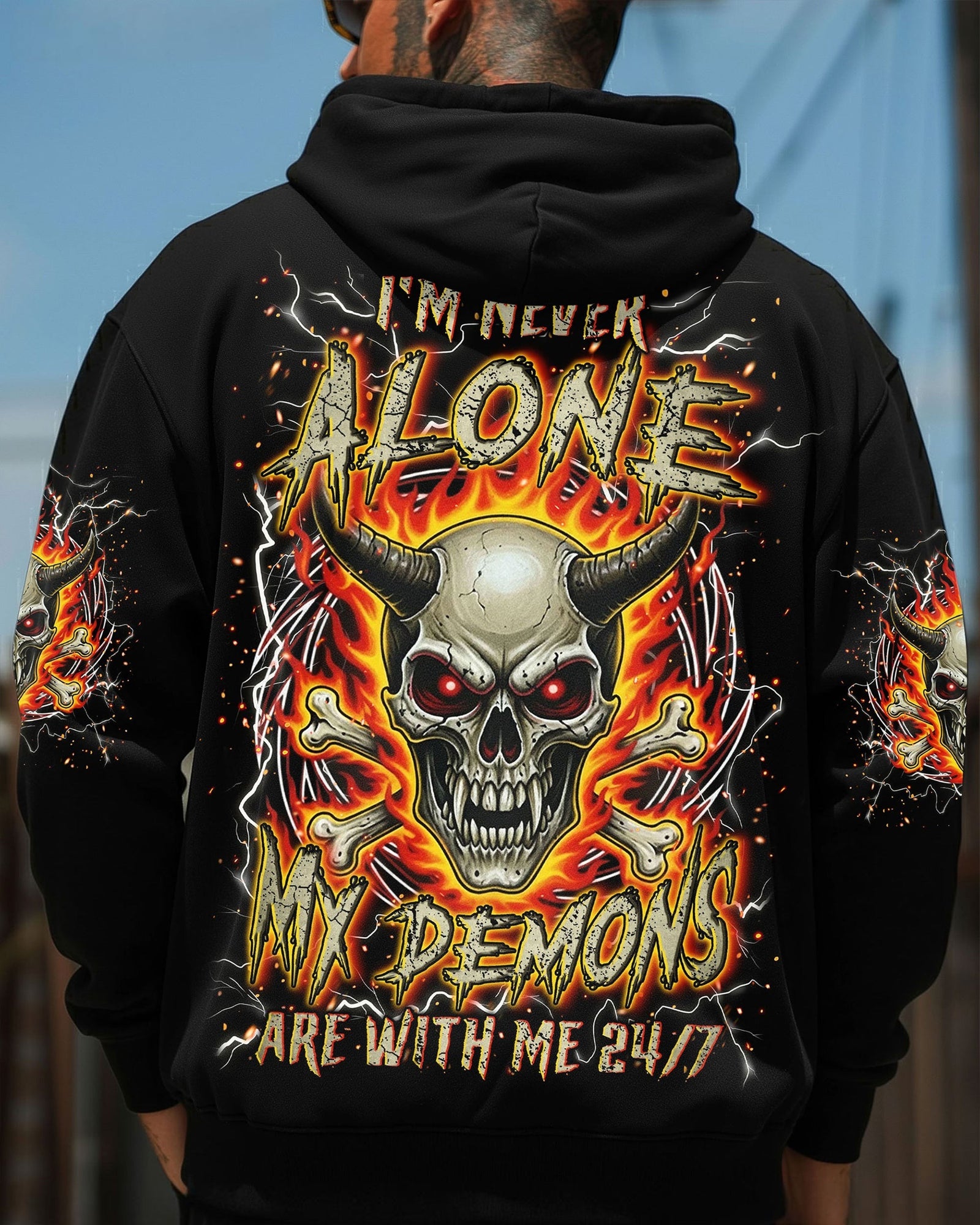 BLISSCORNERS I'M NEVER ALONE SKULL DEMON ALL OVER PRINT