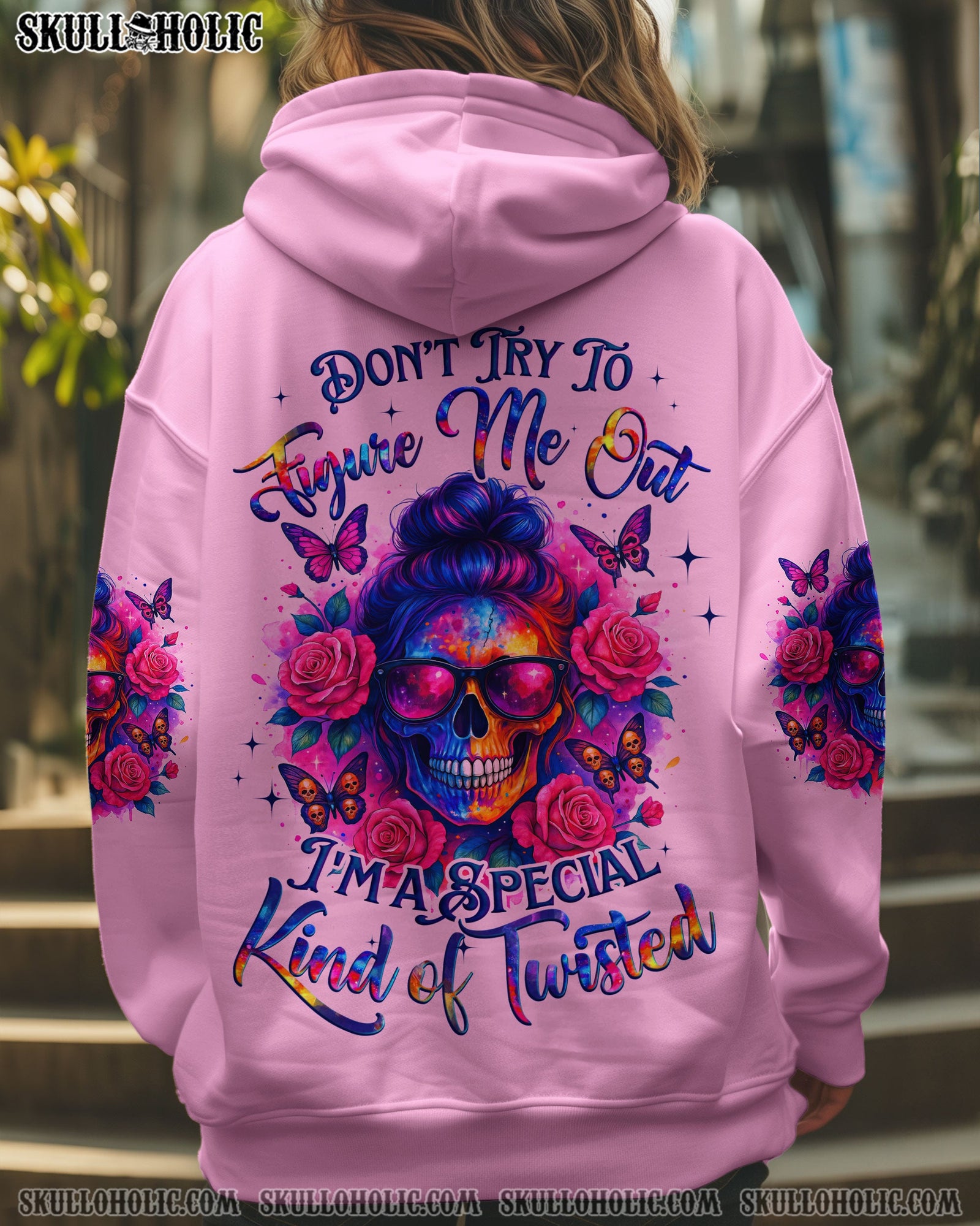 BLISSCORNERS I'M NOT JUST A MOM MESSY BUN ALL OVER PRINT