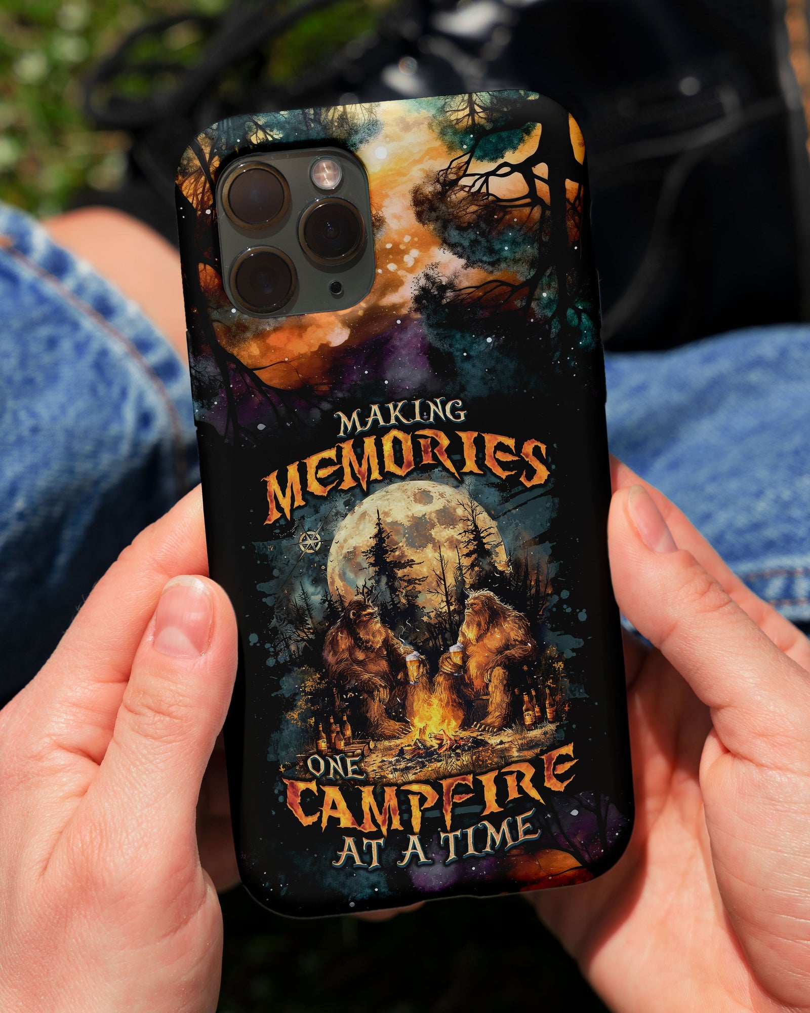 BLISSCORNERS MAKING MEMORIES ONE CAMPFIRE AT A TIME BIGFOOT PHONE CASE