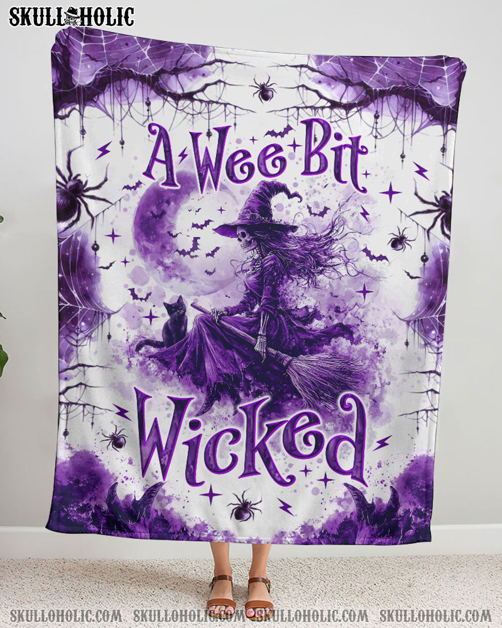 BLISSCORNERS A WEE BIT WICKED HALLOWEEN FLEECE BLANKET