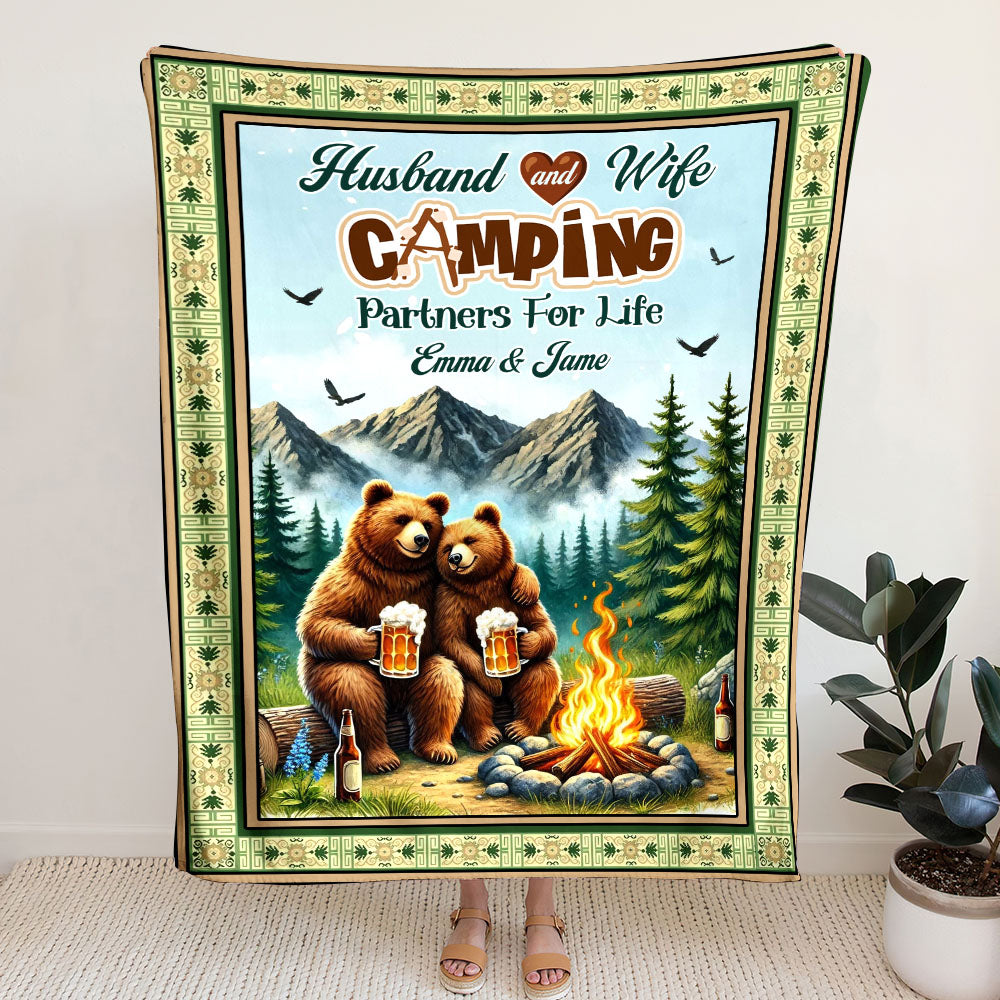 BLISSCORNERS PERSONALIZED HUSBAND AND WIFE CAMPING FLEECE BLANKET