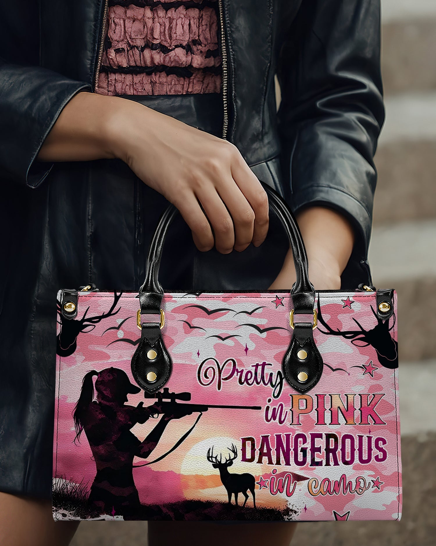 BLISSCORNERS PRETTY IN PINK HUNTING LEATHER HANDBAG