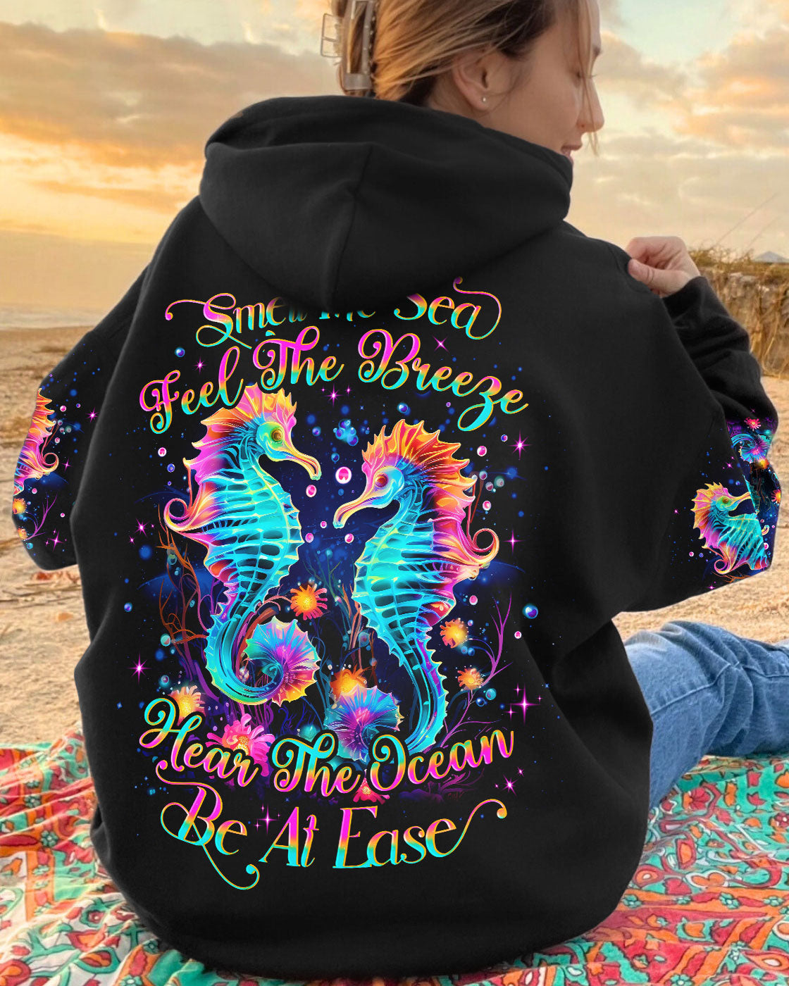 BLISSCORNERS SMELL THE SEA FEEL THE BREEZE SEAHORSE ALL OVER PRINT