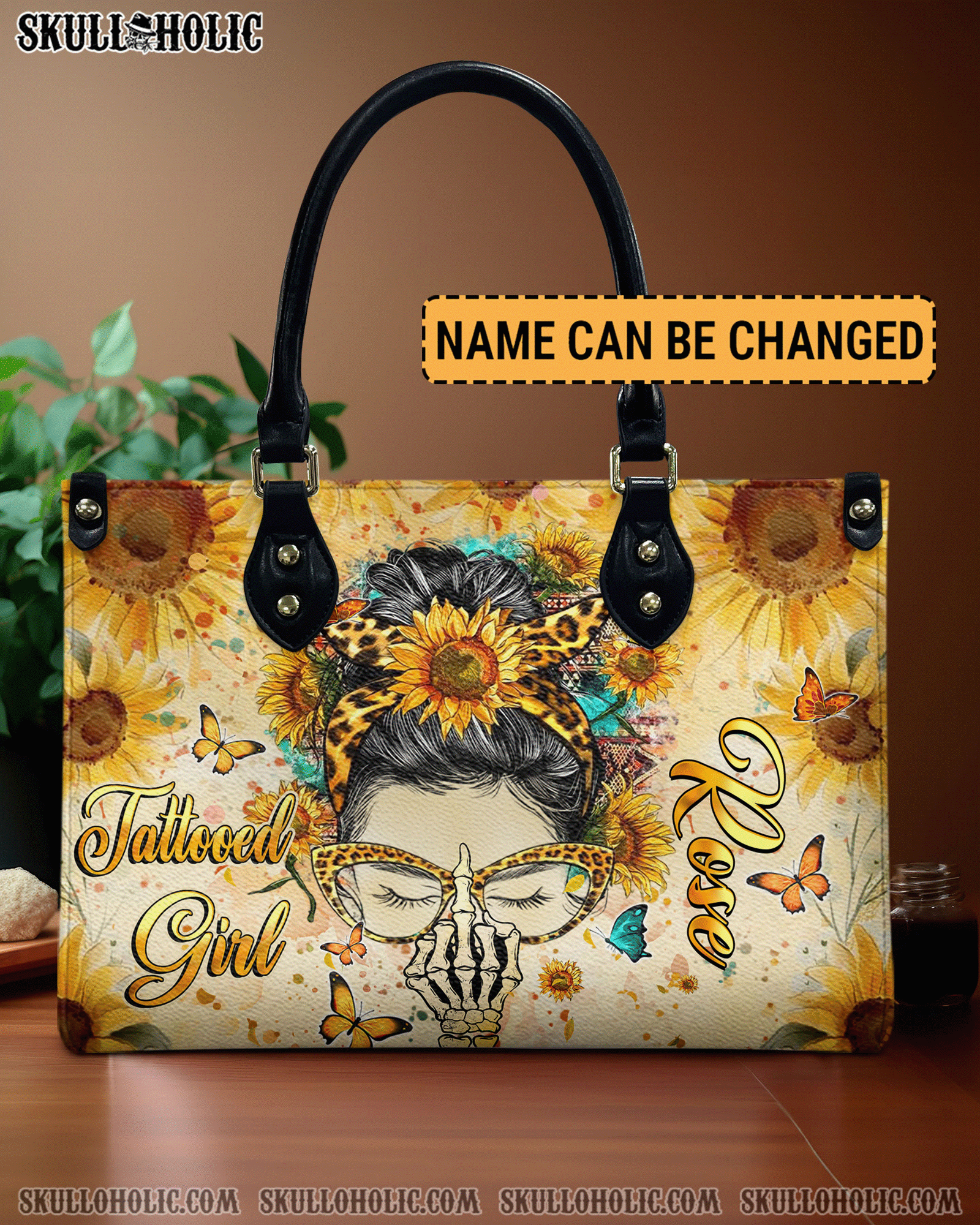 BLISSCORNERS TATTOOED GIRL LEATHER HANDBAG