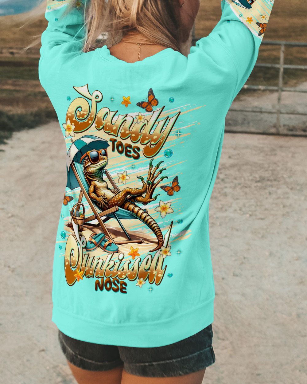 BLISSCORNERS SANDY TOES SUNKISSED NOSE IGUANA ALL OVER PRINT