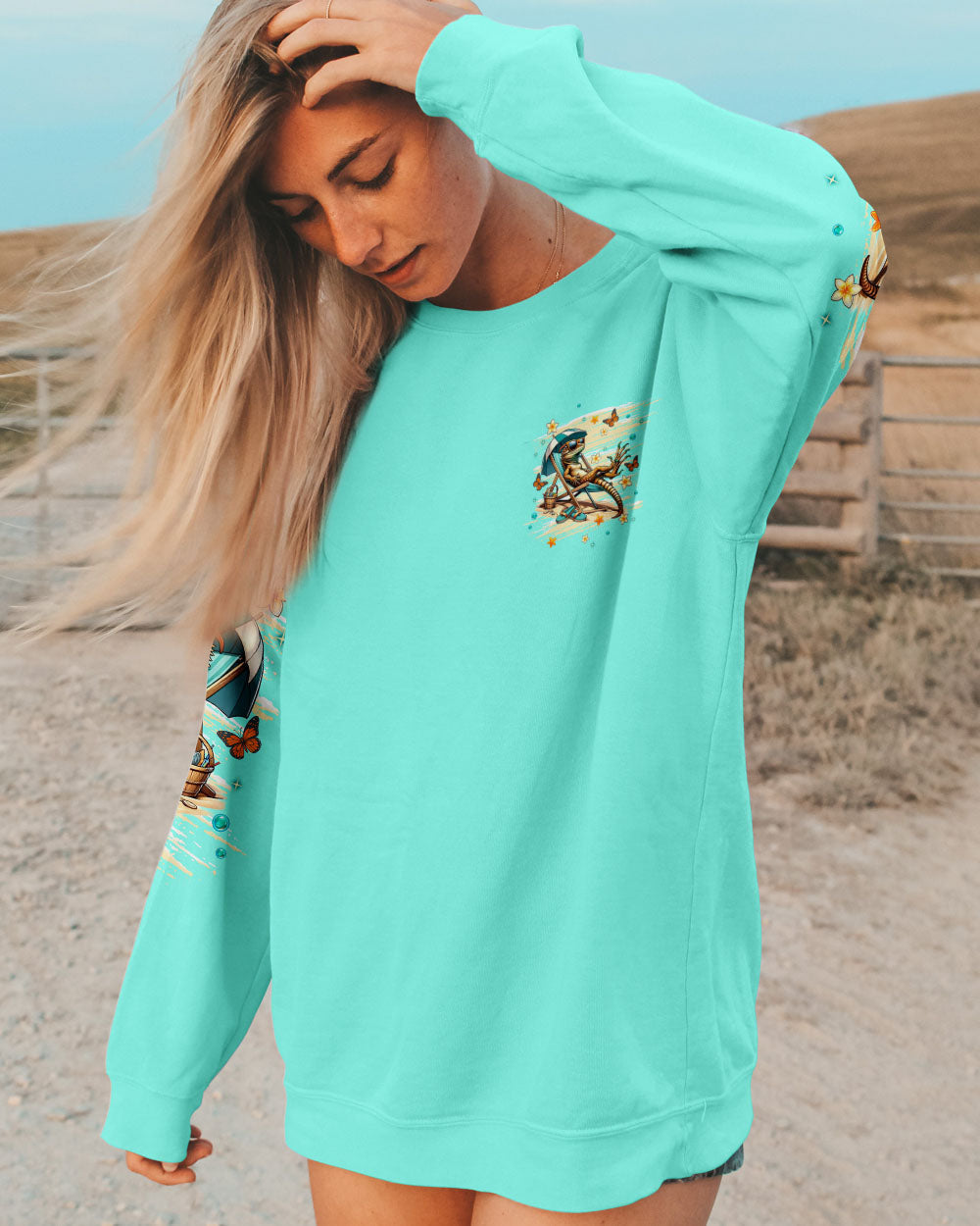 BLISSCORNERS SANDY TOES SUNKISSED NOSE IGUANA ALL OVER PRINT