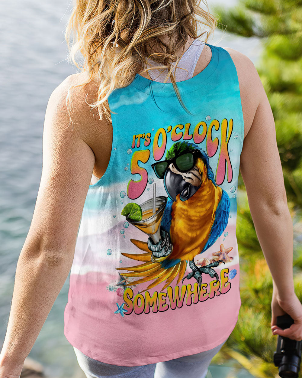 BLISSCORNERS IT'S 5 O'CLOCK SOMEWHERE PARROT ALL OVER PRINT