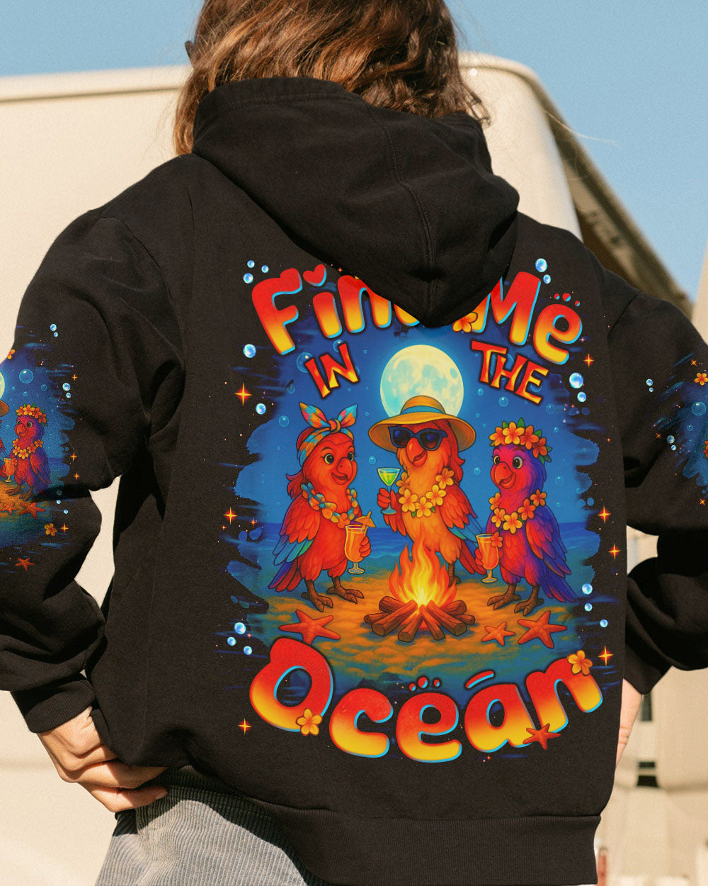 BLISSCORNERS FIND ME IN THE OCEAN PARROT ALL OVER PRINT