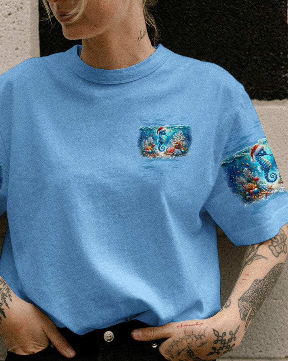 BLISSCORNERS SALTWATER HEALS EVERYTHING SEAHORSE CHRISTMAS ALL OVER PRINT
