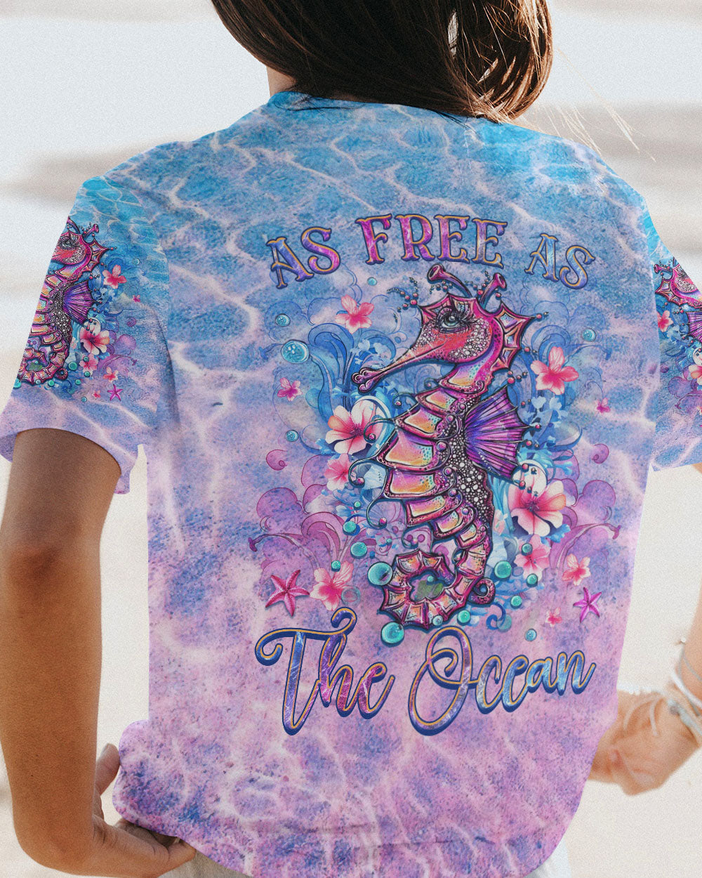 BLISSCORNERS AS FREE AS THE OCEAN SEAHORSE ALL OVER PRINT