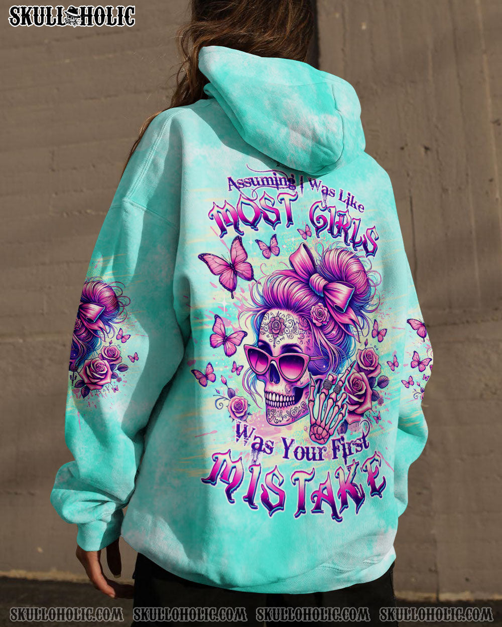 BLISSCORNERS SHE IS SUNSHINE MESSY BUN SKULL ALL OVER PRINT