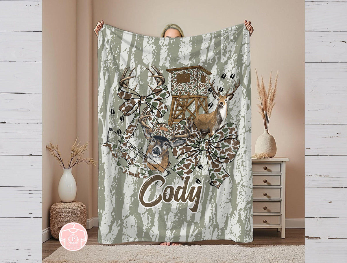 Blisscorners Hunting Season Blanket, Custom Camo Deer Throw Blanket, Personalized Blanket, Hunters Gift, Deer Stand, Bow Hunting, Gift for Him, Hunting LM1611