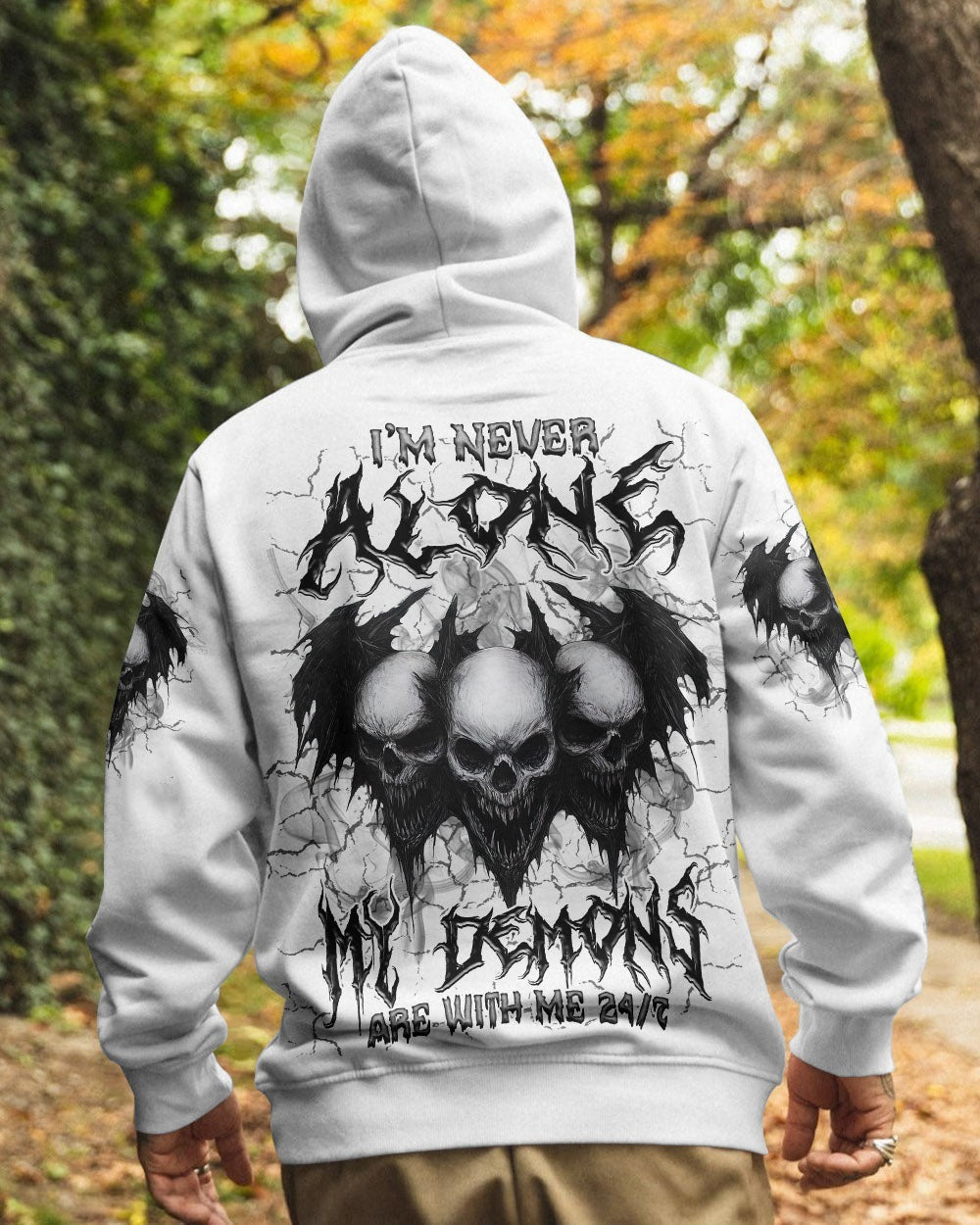 BLISSCORNERS I'M NEVER ALONE SKULL DEMON ALL OVER PRINT