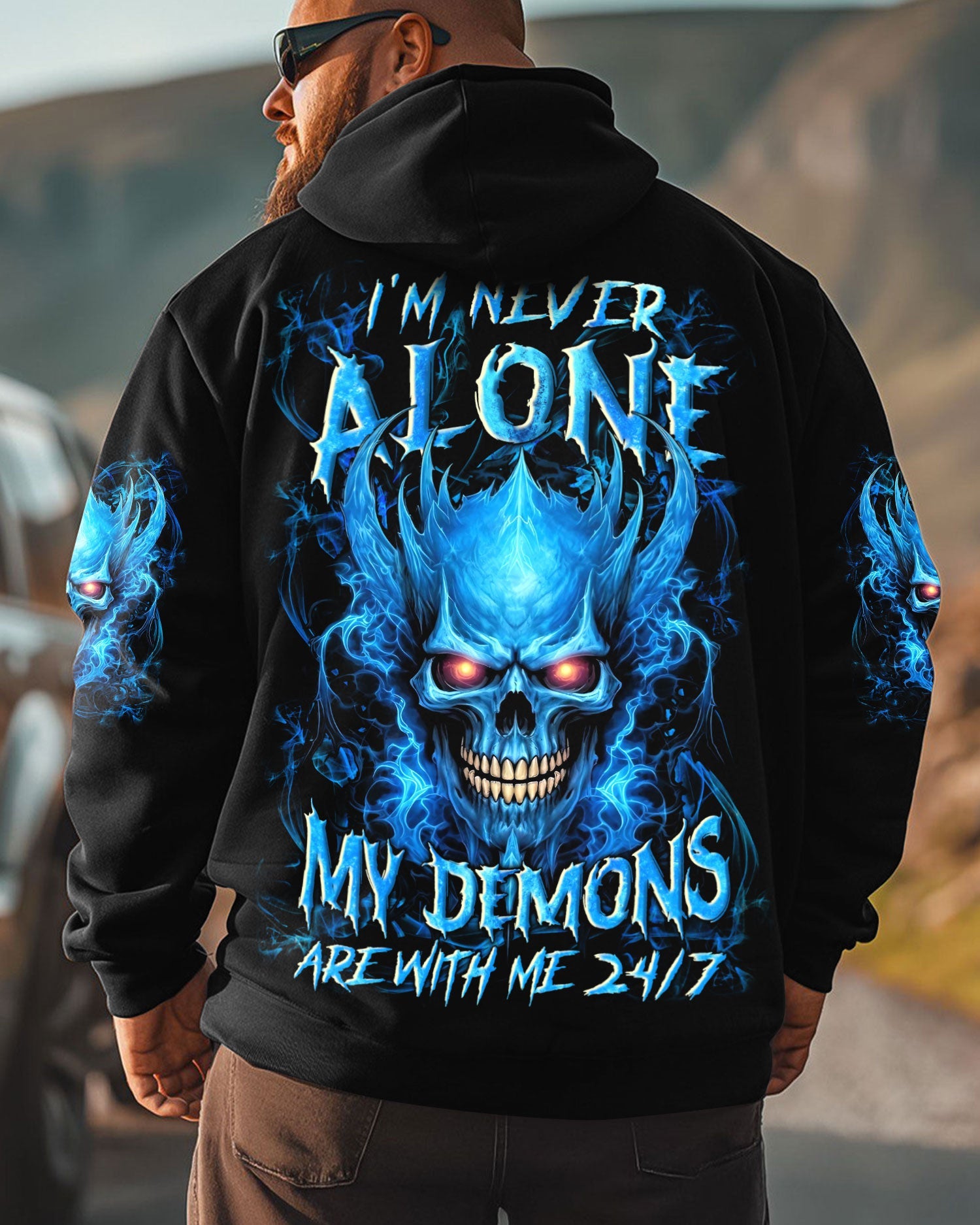 BLISSCORNERS I'M NEVER ALONE SKULL DEMON ALL OVER PRINT