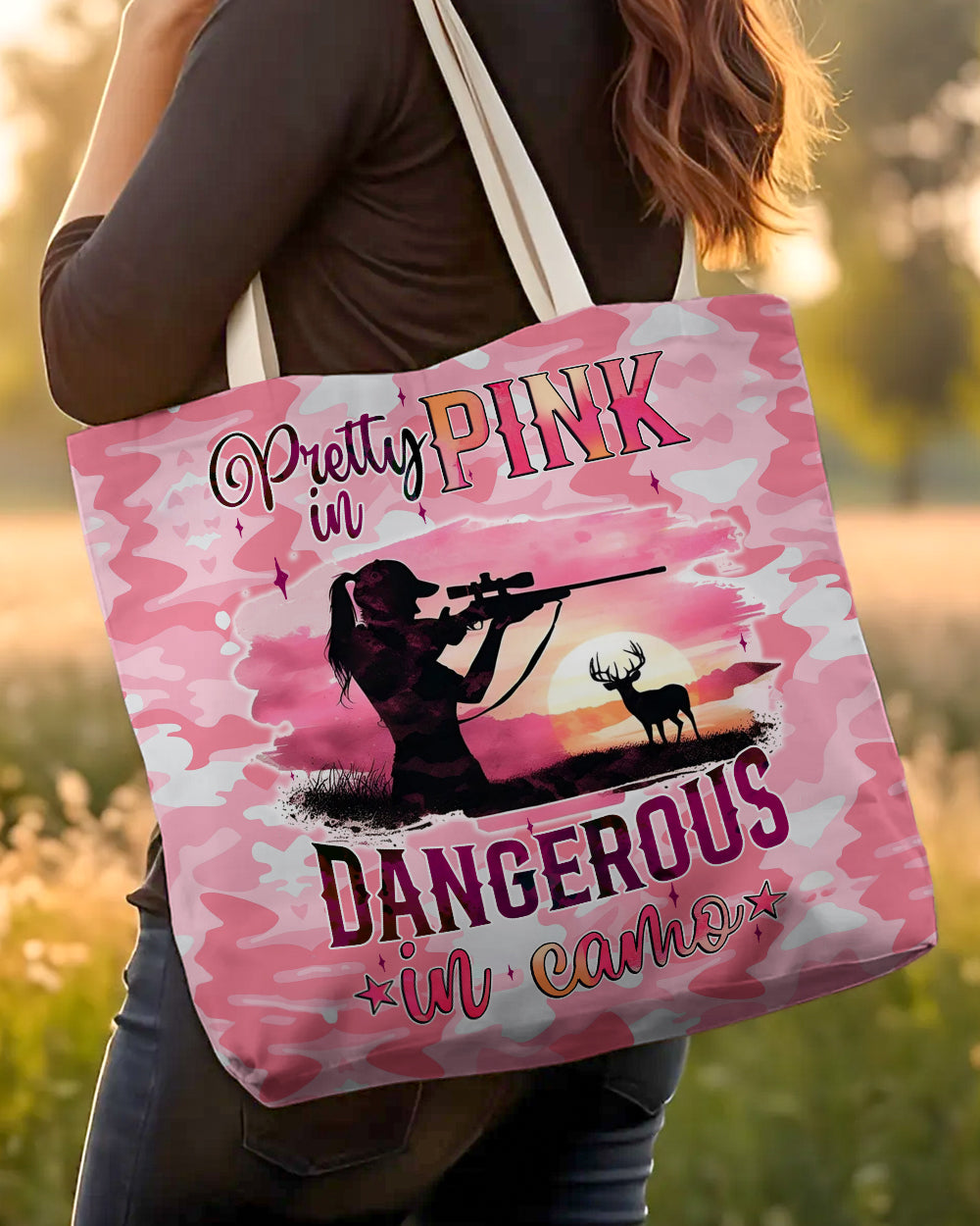 BLISSCORNERS PRETTY IN PINK HUNTING TOTE BAG
