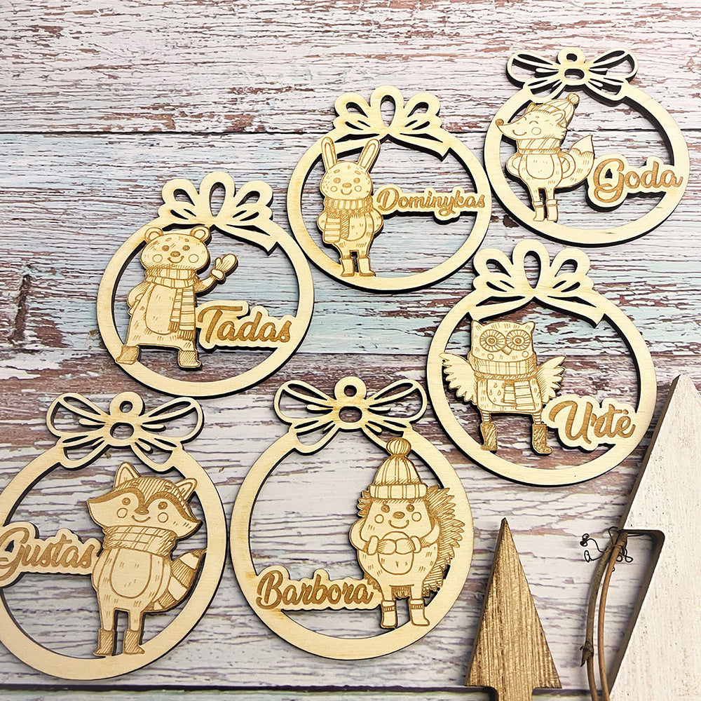 Blisscorners Custom Shape And Name - Personalized Custom Shaped Wooden Ornament - Gift For Family2D Flat LM2111