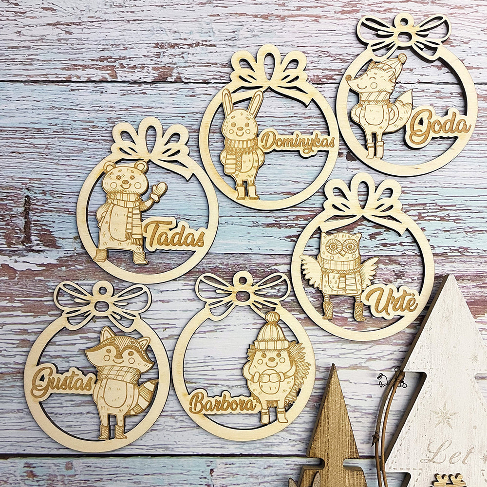 Blisscorners Custom Shape And Name - Personalized Custom Shaped Wooden Ornament - Gift For Family2D Flat LM2111