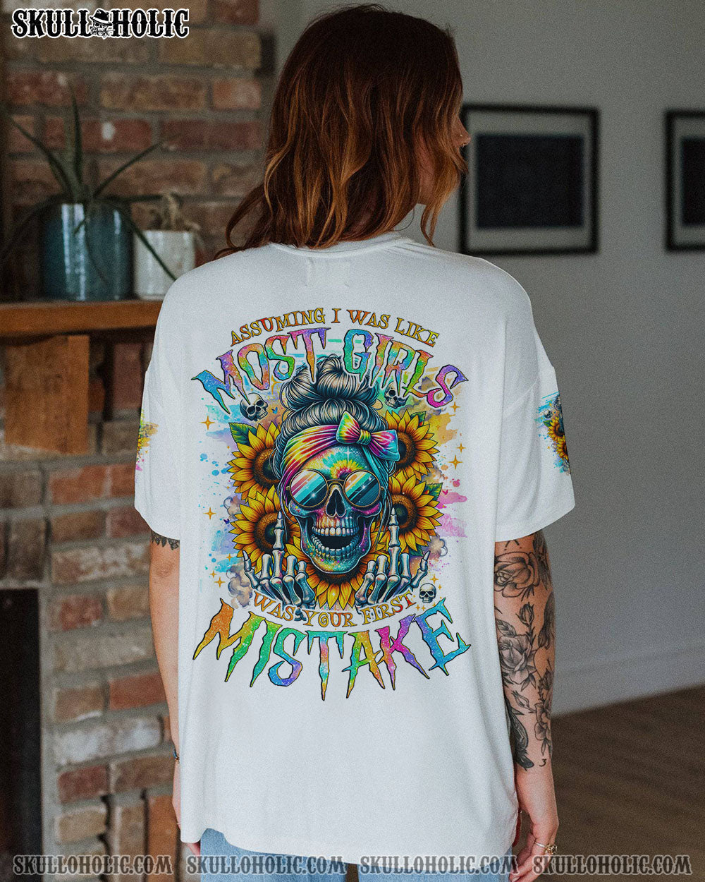 BLISSCORNERS THE GOOD GIRL IN ME MESSY BUN SUNFLOWER ALL OVER PRINT
