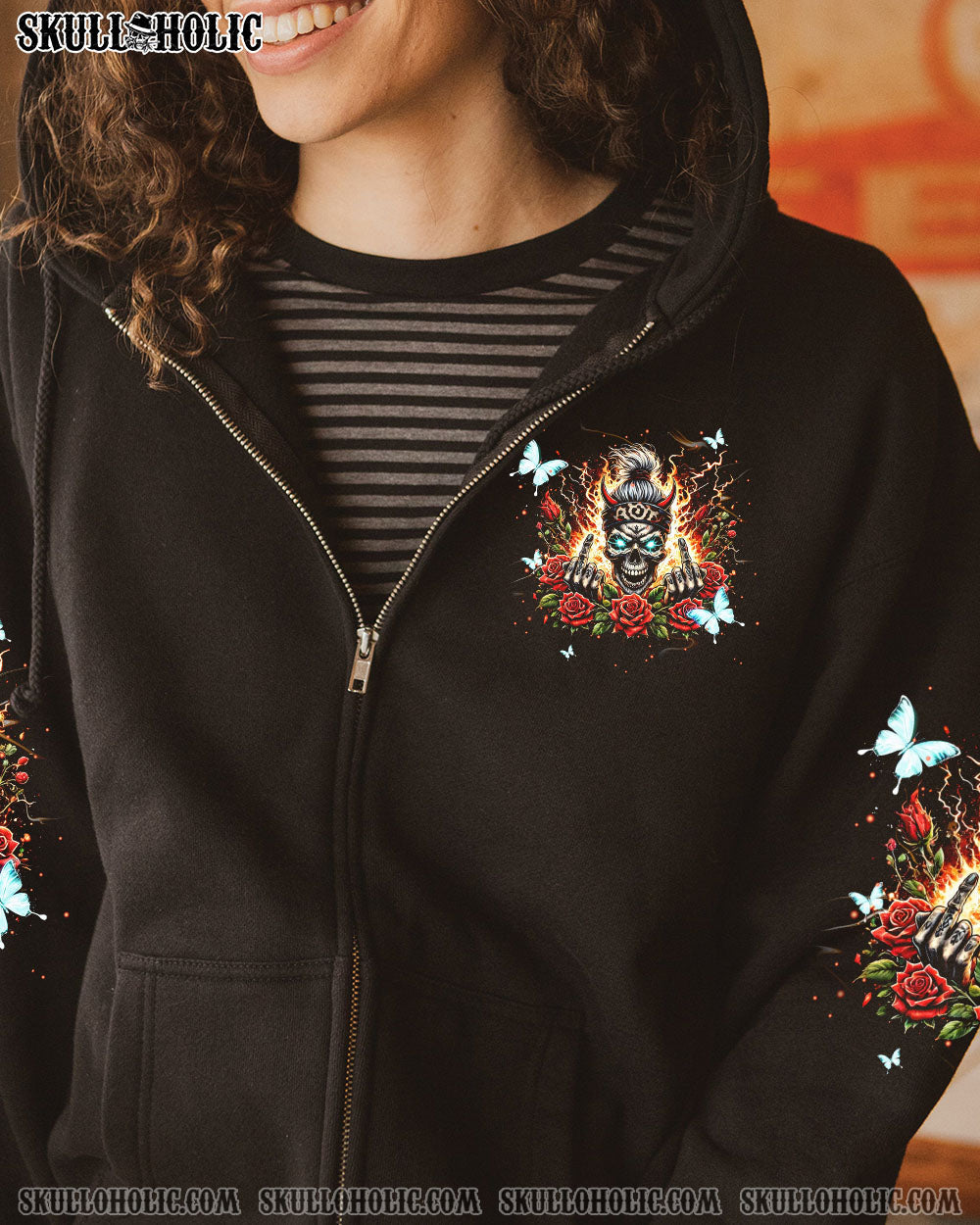 BLISSCORNERS THE GOOD GIRL IN ME MESSY BUN SKULL ALL OVER PRINT