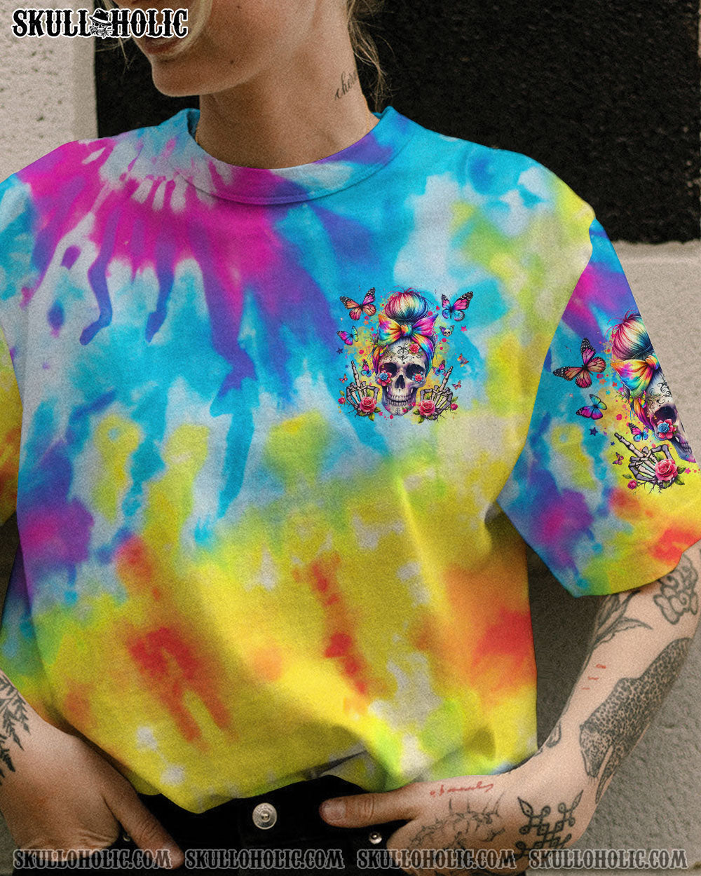BLISSCORNERS I'M A GIRL WITH A MIND SKULL MESSY BUN ALL OVER PRINT