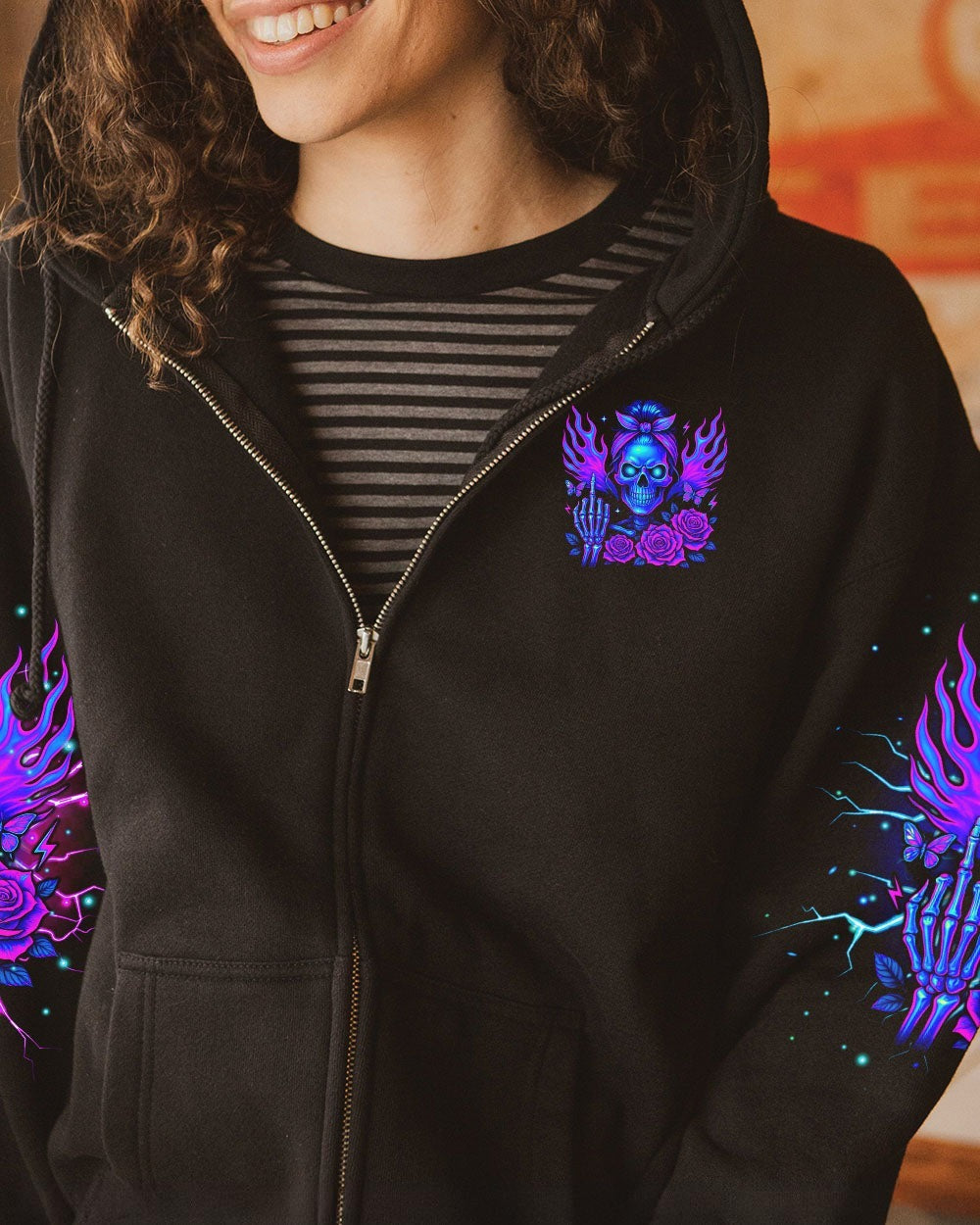 BLISSCORNERS FRESH OUT OF F MESSY BUN SKULL ALL OVER PRINT