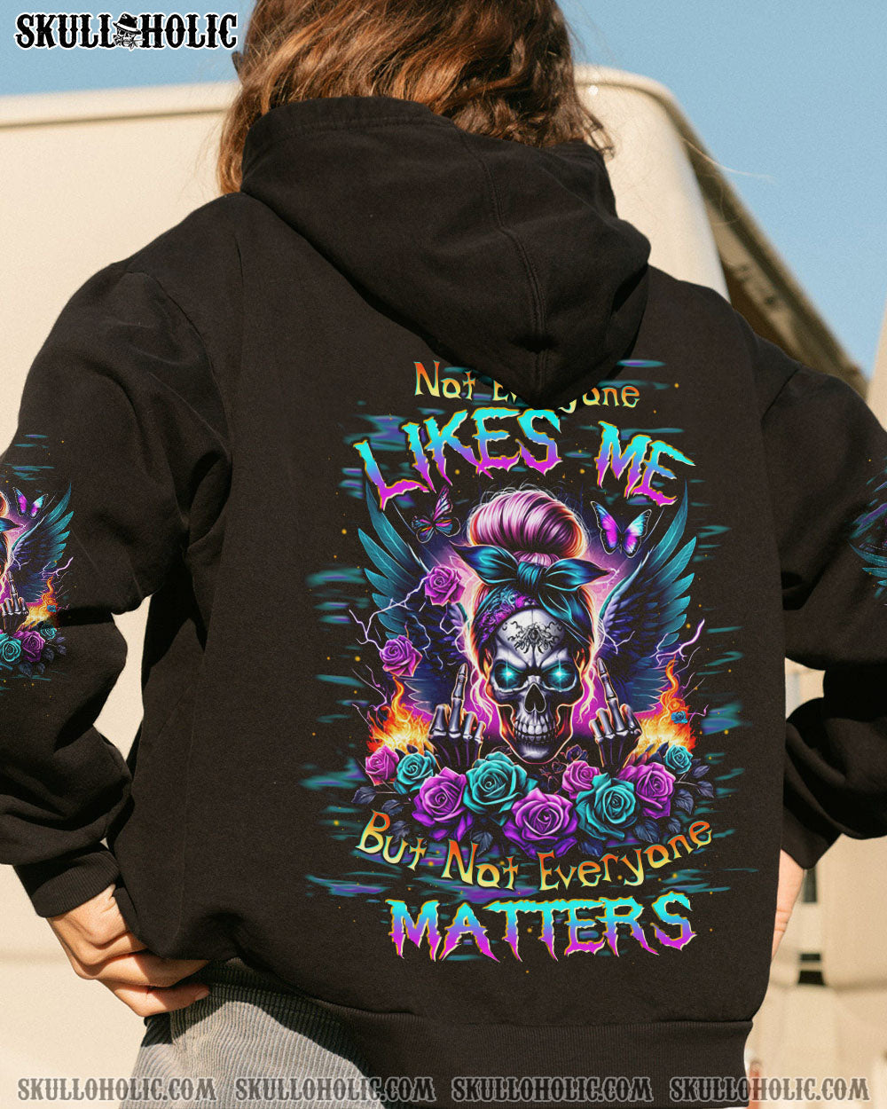 BLISSCORNERS THE GOOD GIRL IN ME MESSY BUN ALL OVER PRINT