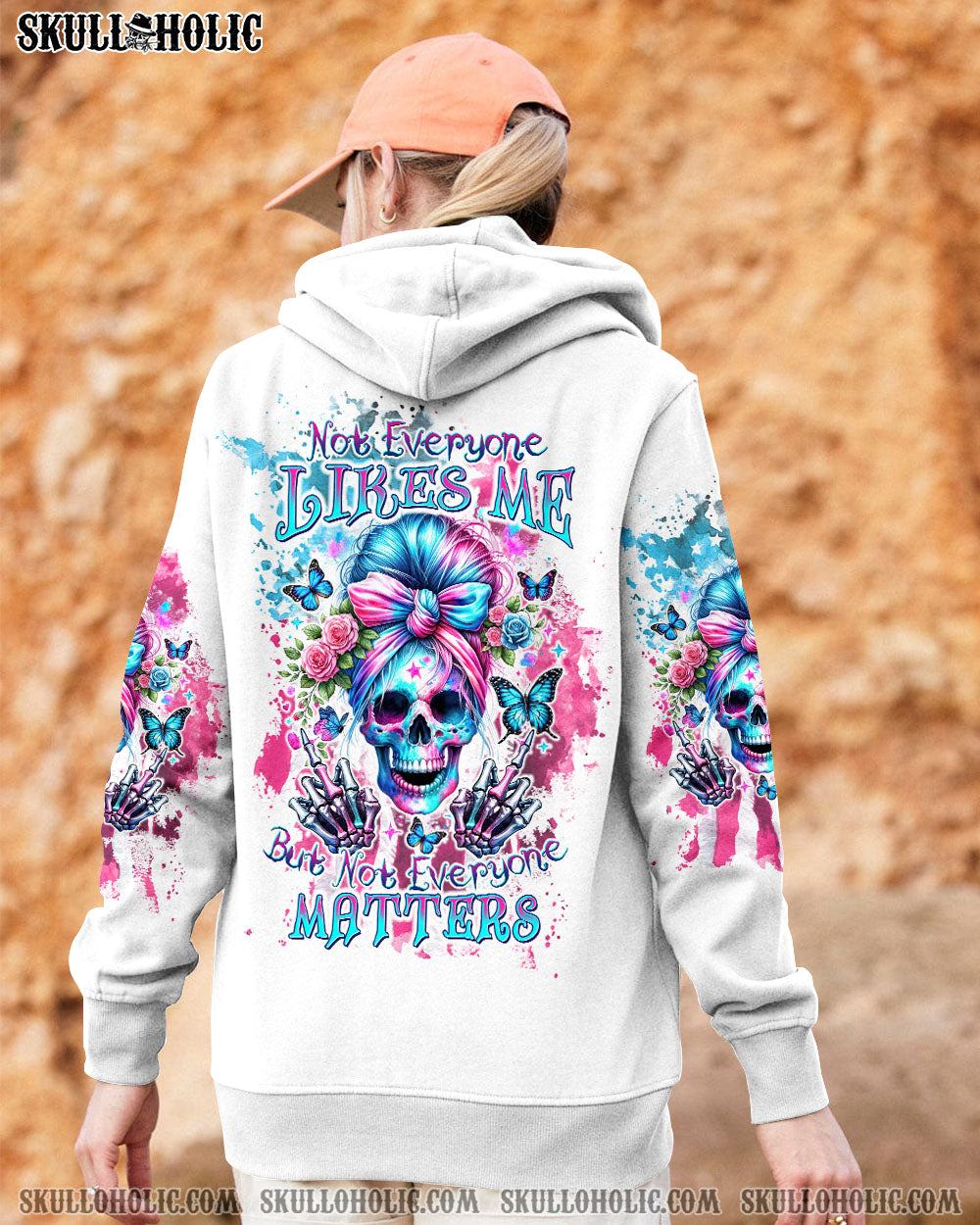 BLISSCORNERS B DUST I SPRINKLE THAT S ON EVERYTHING SKULL MESSY BUN WINGS ALL OVER PRINT
