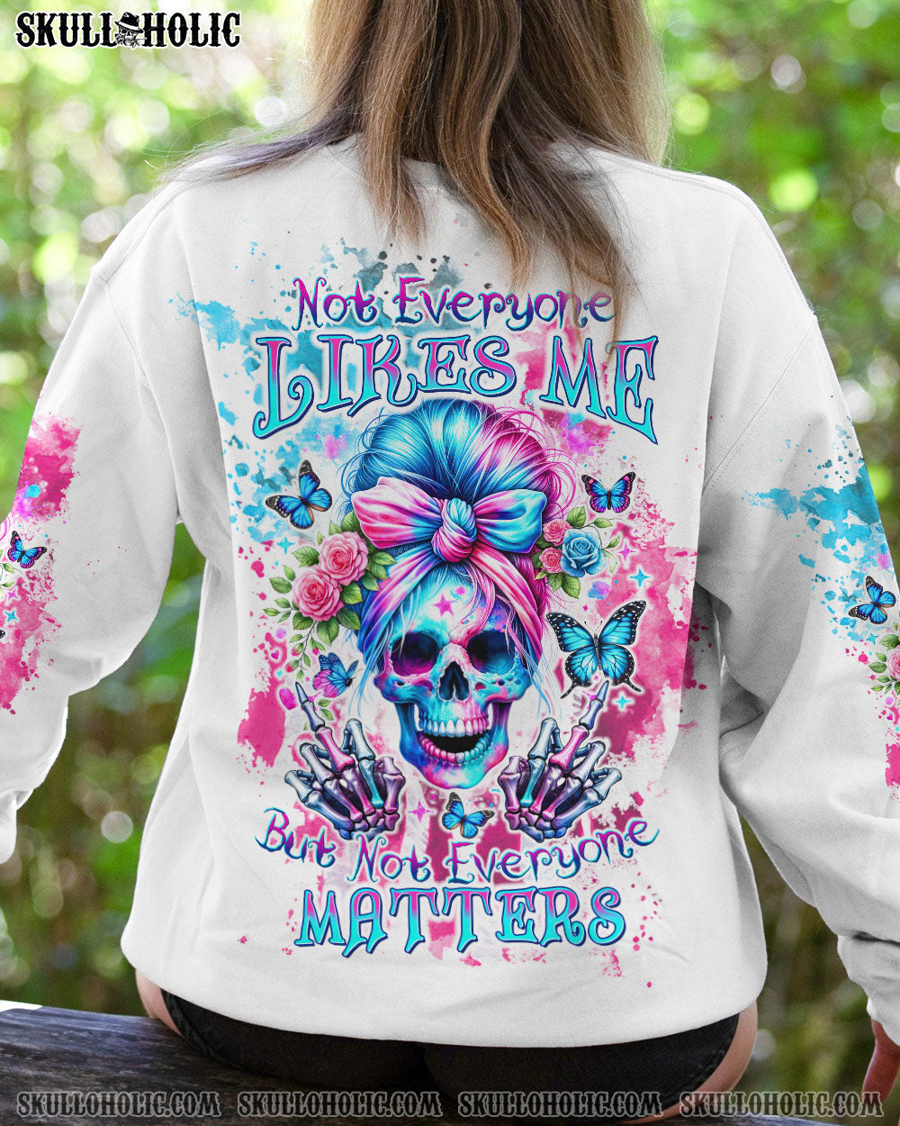BLISSCORNERS B DUST I SPRINKLE THAT S ON EVERYTHING SKULL MESSY BUN WINGS ALL OVER PRINT