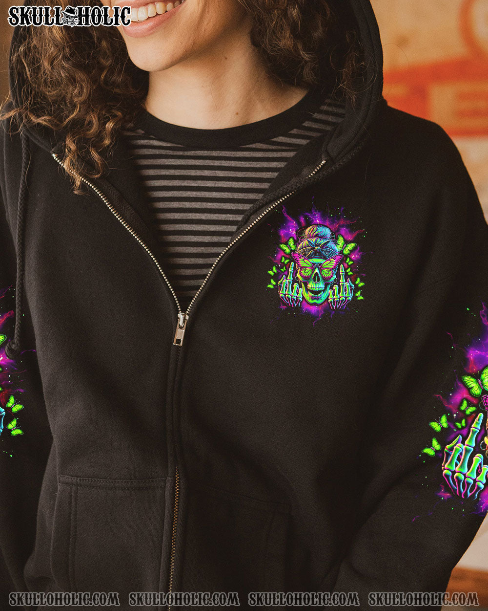 BLISSCORNERS THE GOOD GIRL IN ME MESSY BUN SKULL ALL OVER PRINT