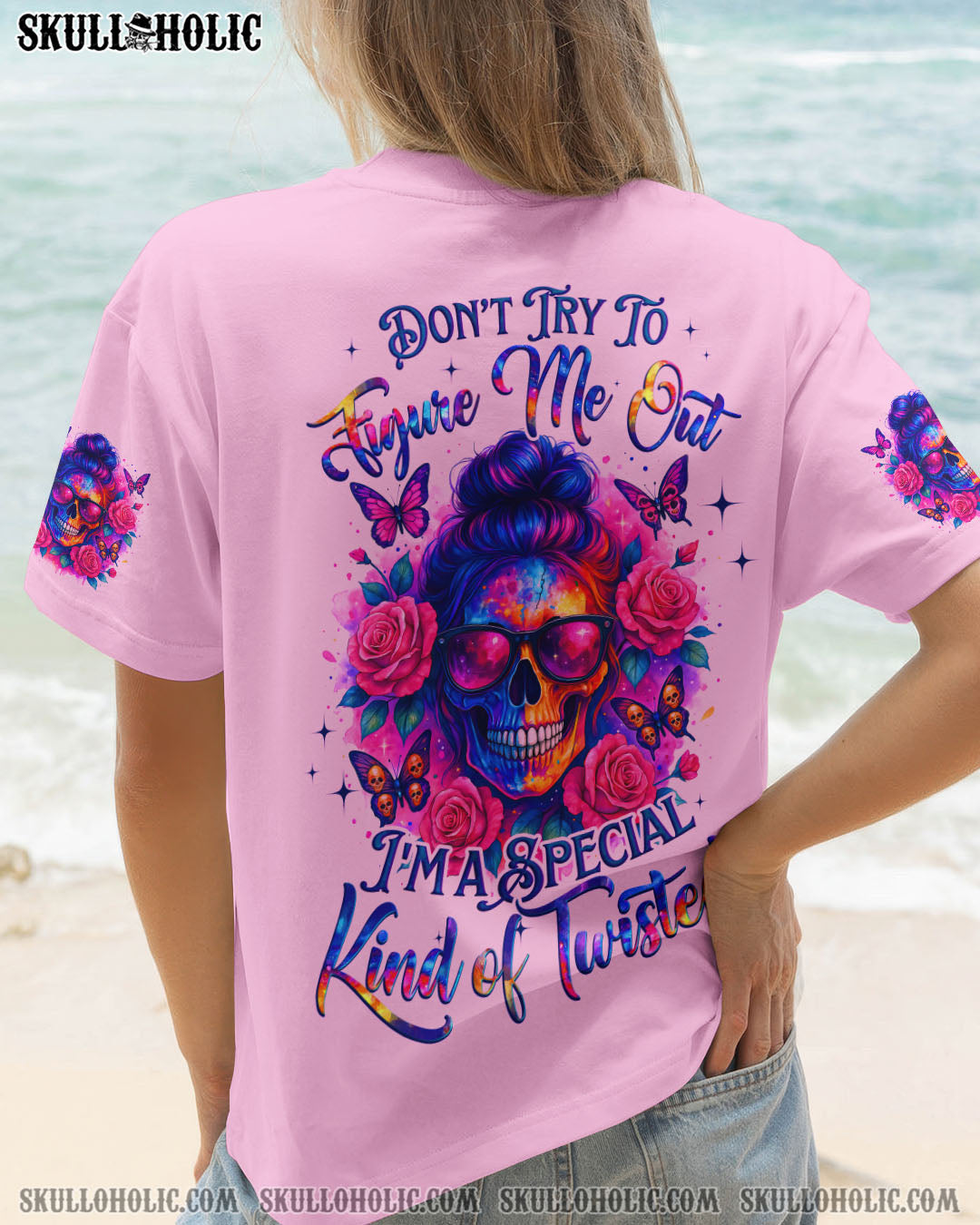 BLISSCORNERS I'M NOT JUST A MOM MESSY BUN ALL OVER PRINT