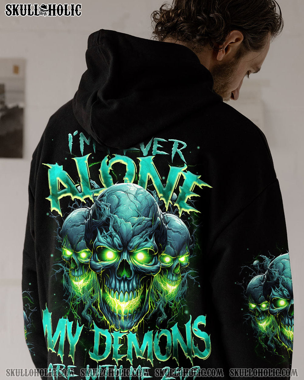 BLISSCORNERS I'M NEVER ALONE ALL OVER PRINT