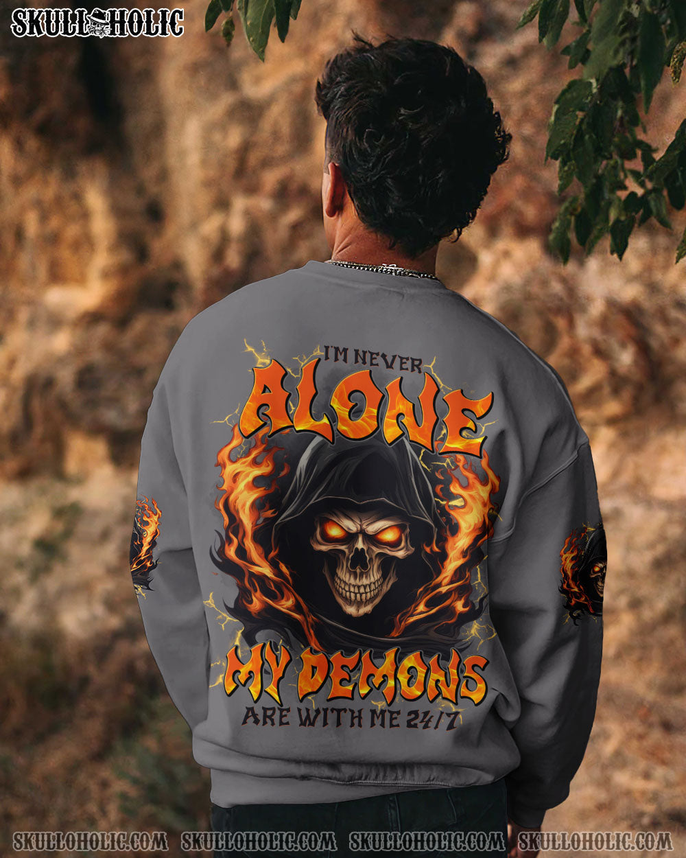 BLISSCORNERS I'M NEVER ALONE ALL OVER PRINT