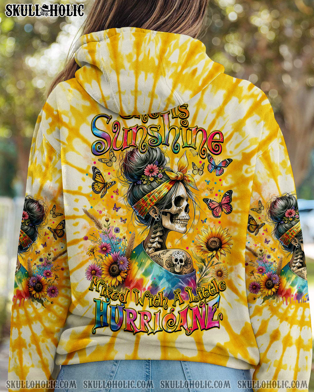 BLISSCORNERS SHE IS SUNSHINE MESSY BUN ALL OVER PRINT