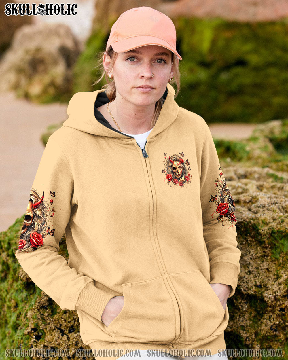 BLISSCORNERS THE GOOD GIRL IN ME ALL OVER PRINT