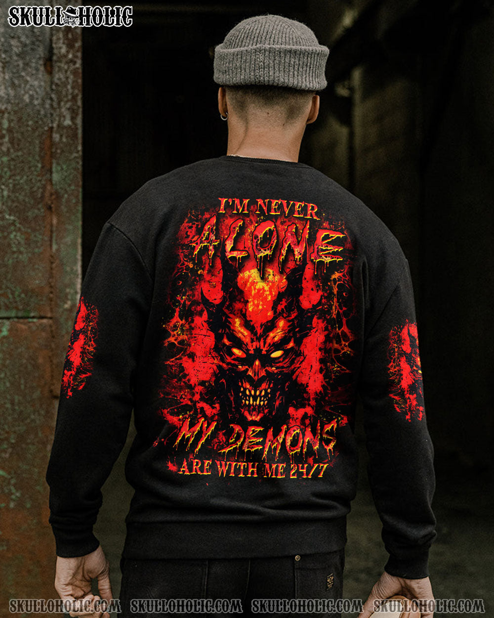 BLISSCORNERS I'M NEVER ALONE SKULL DEMON ALL OVER PRINT