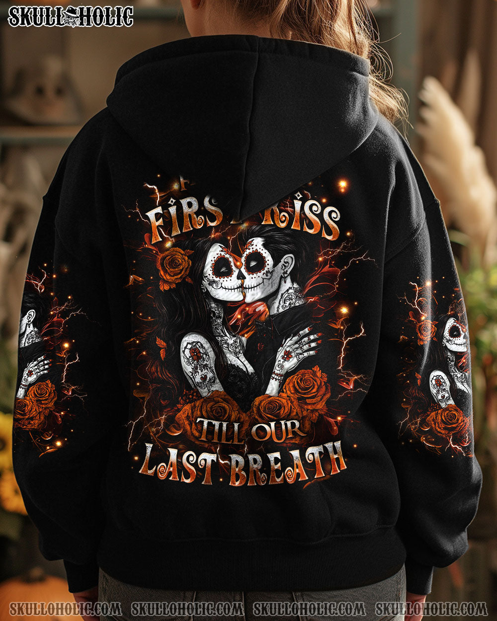 BLISSCORNERS FROM OUR FIRST KISS SKULL COUPLE ALL OVER PRINT