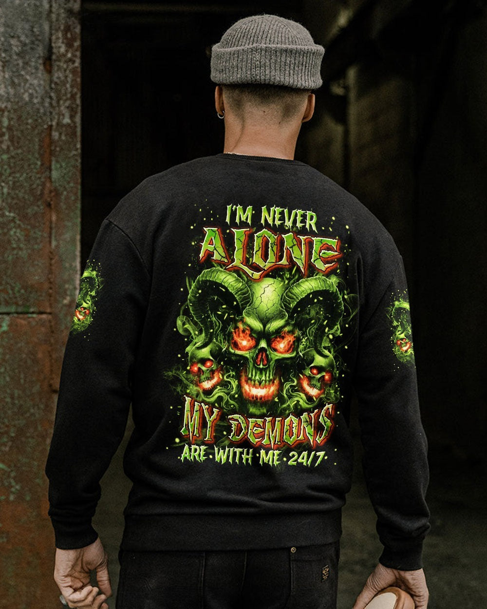 BLISSCORNERS I'M NEVER ALONE SKULL DEMON ALL OVER PRINT