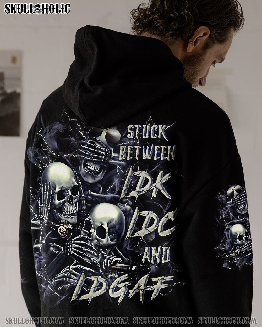 BLISSCORNERS STUCK BETWEEN IDK IDC AND IDGAF ALL OVER PRINT