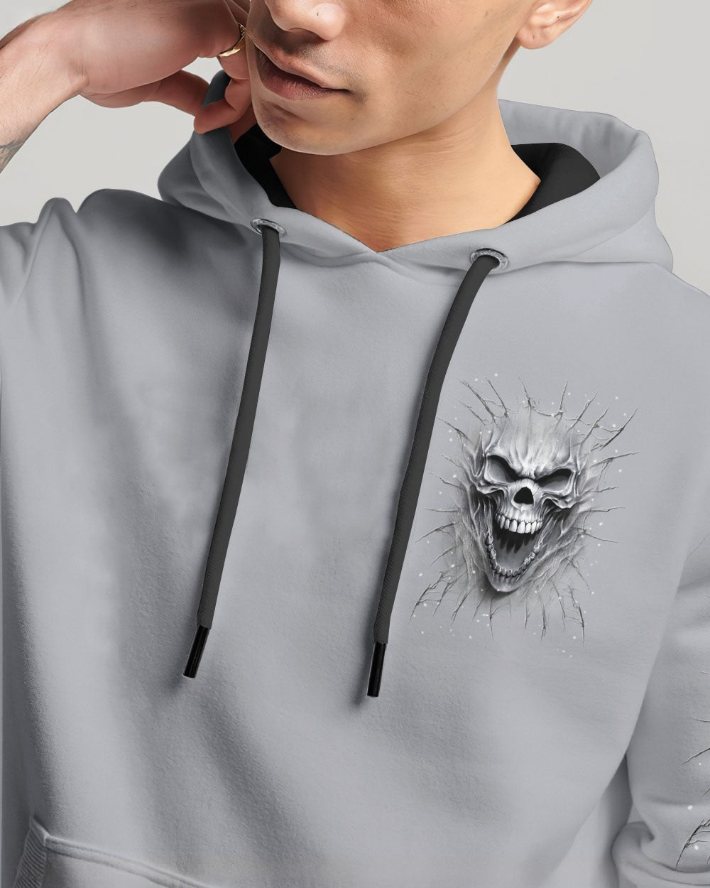 BLISSCORNERS I'M NEVER ALONE SKULL DEMON ALL OVER PRINT