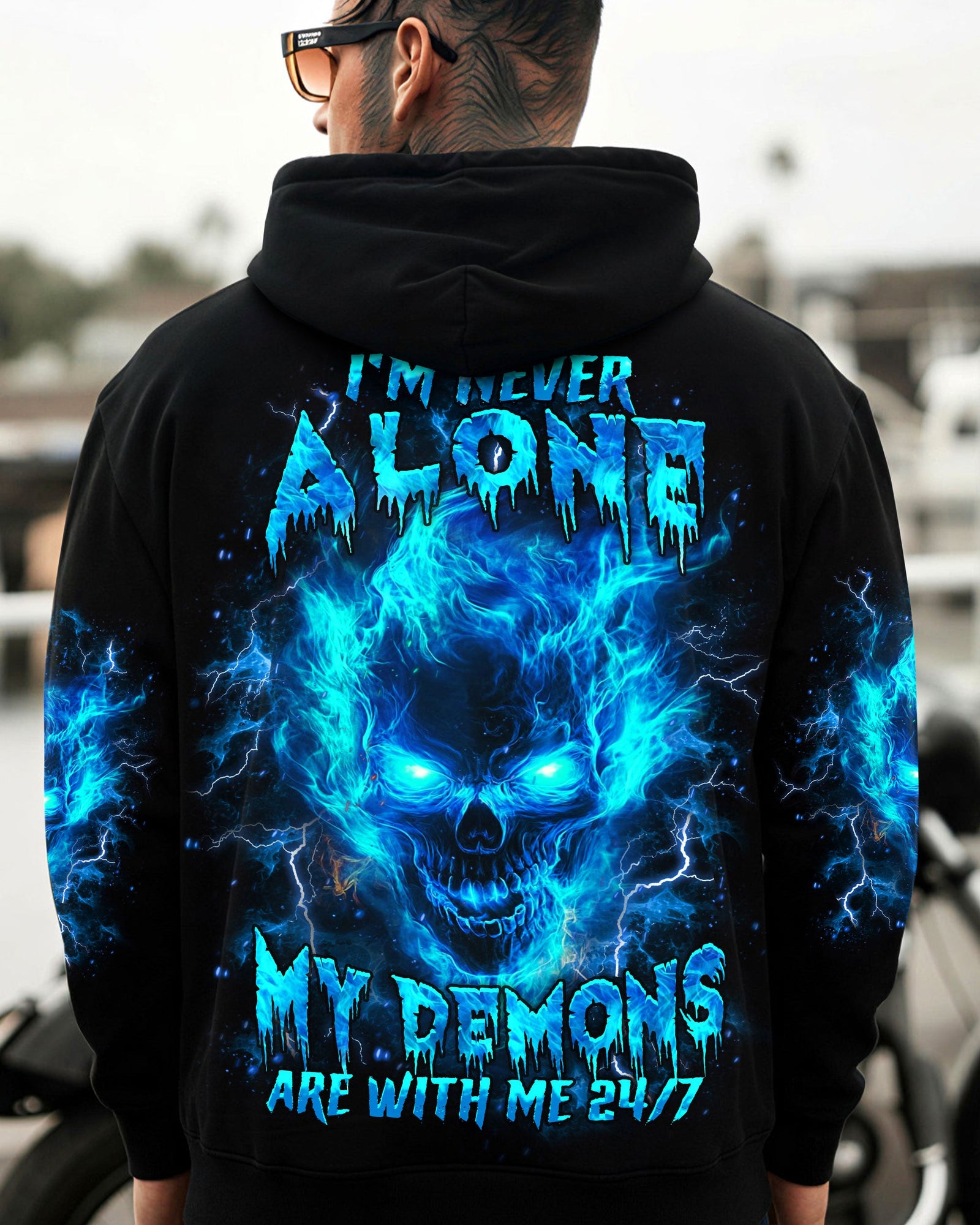 BLISSCORNERS I'M NEVER ALONE SKULL DEMON ALL OVER PRINT