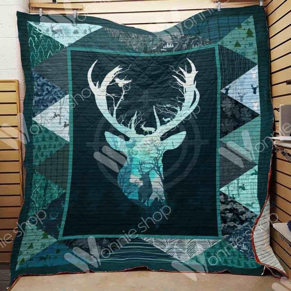 Blisscorners Deer Hunting Teal Blanket