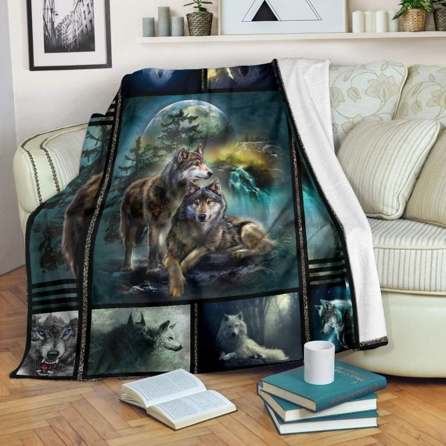 Blisscorners Wolf Hunting Blanket