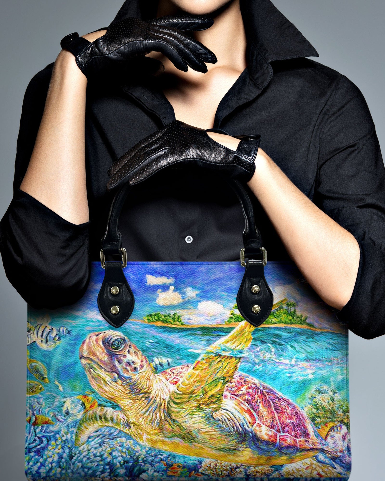 BLISSCORNERS PAINTING TURTLE OCEAN LEATHER HANDBAG