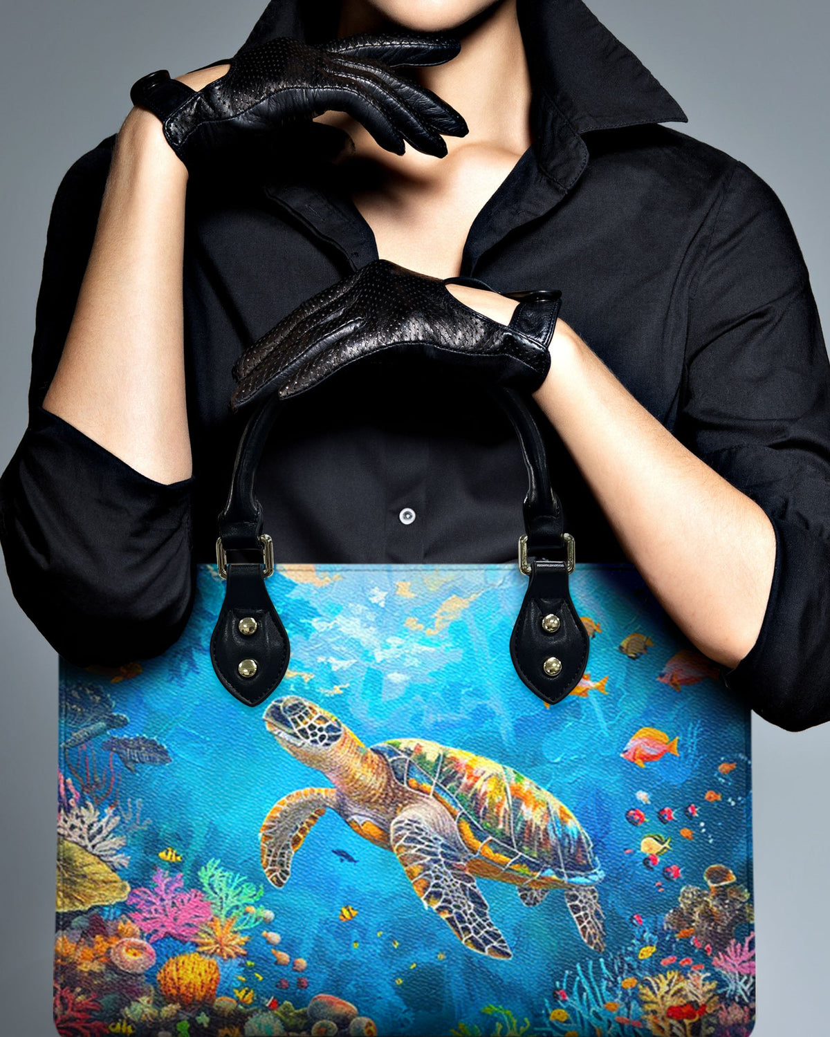BLISSCORNERS OCEAN TURTLE LEATHER HANDBAG