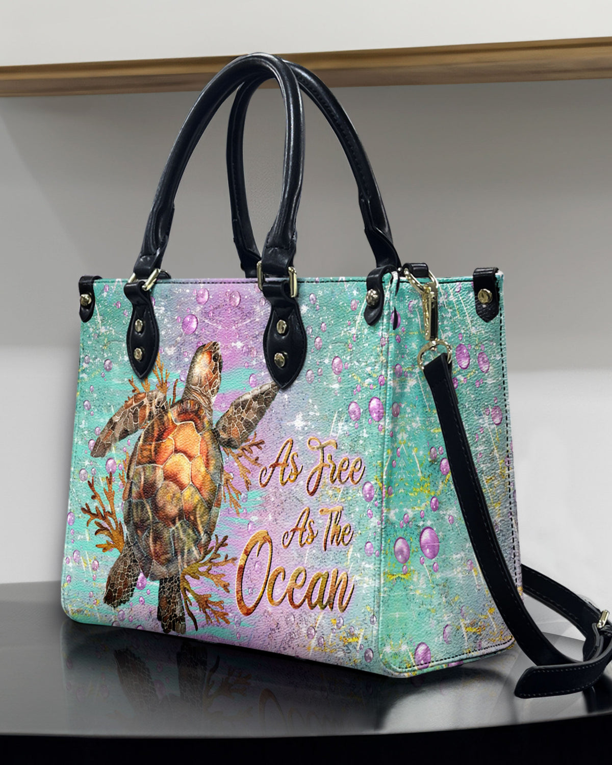 BLISSCORNERS AS FREE AS THE OCEAN LEATHER HANDBAG