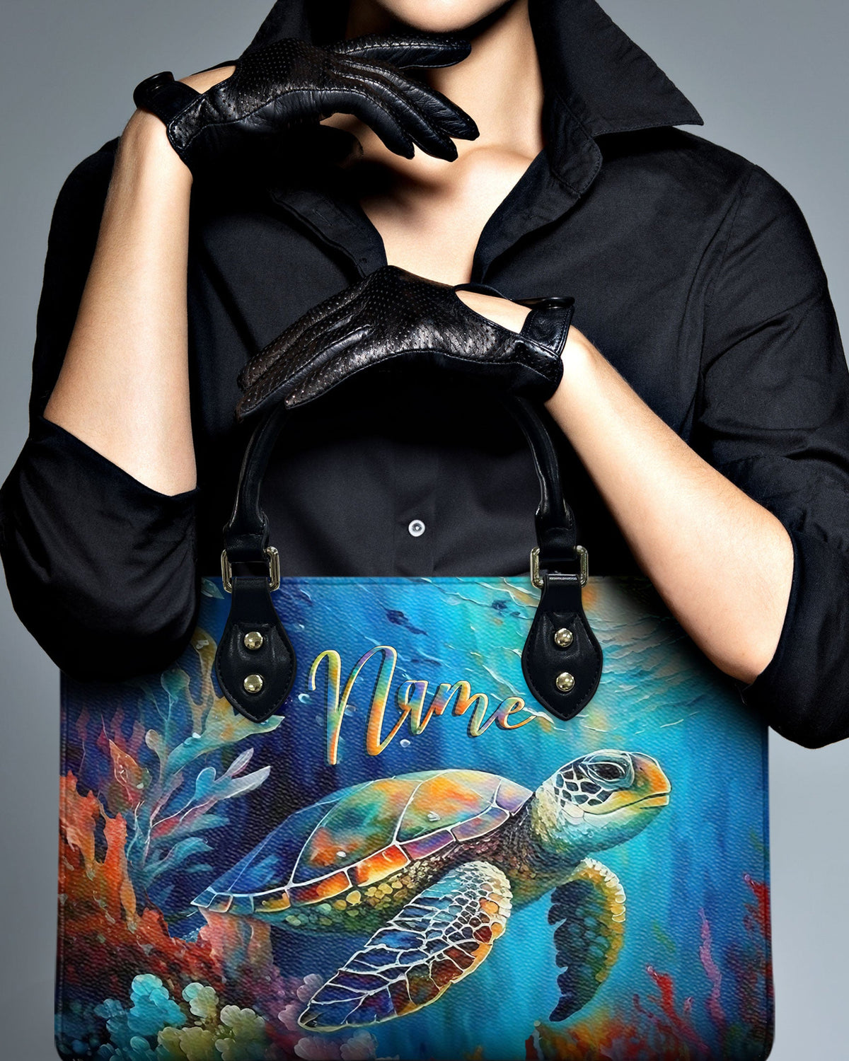 BLISSCORNERS PAINTING OCEAN TURTLE  LEATHER HANDBAG