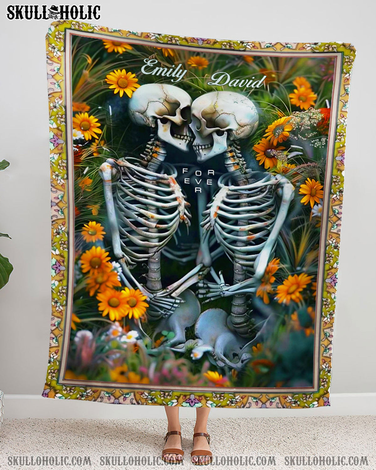 BLISSCORNERS PERSONALIZED SKULL COUPLE FLOWERS FLEECE BLANKET
